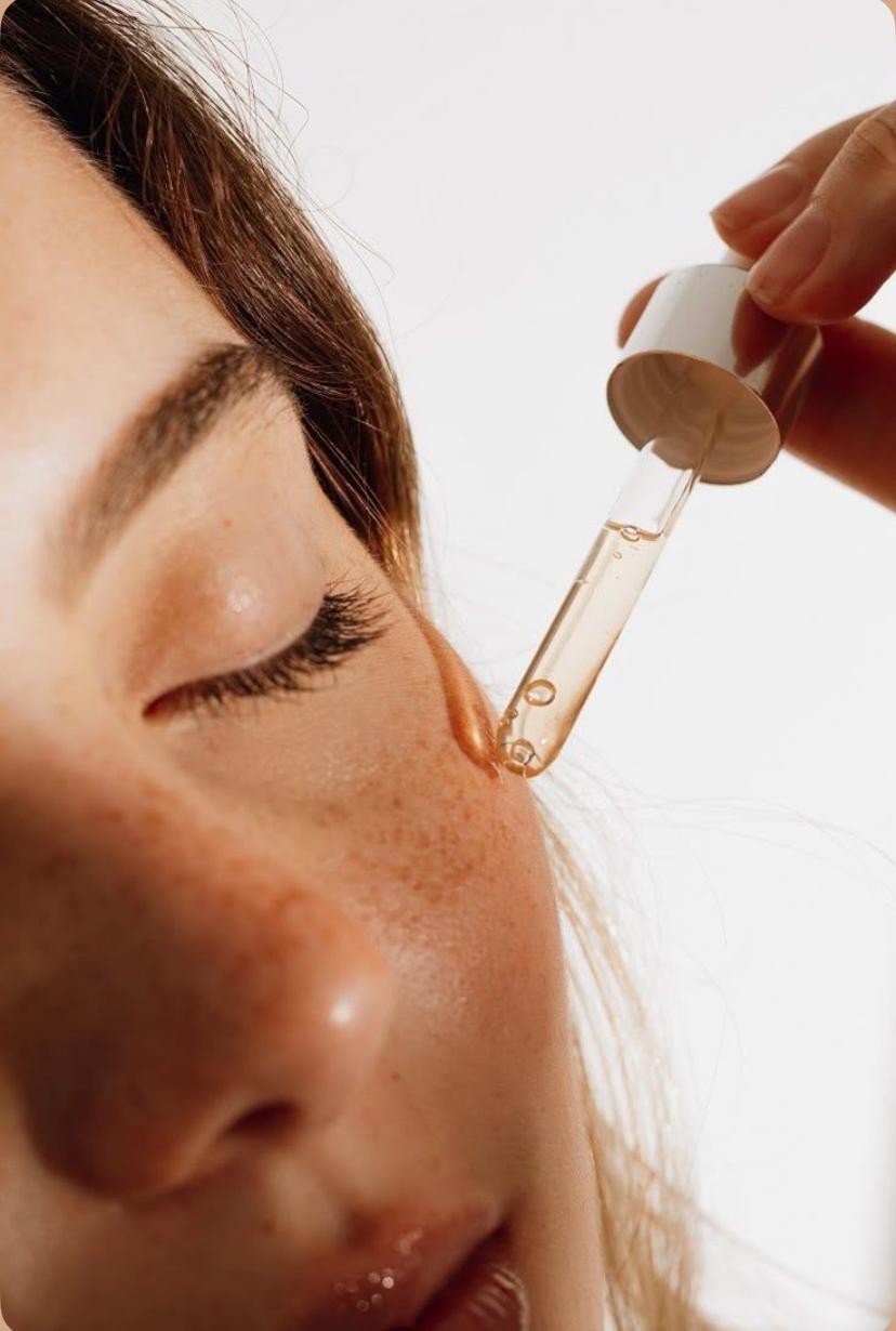 Hyaluronic Plumping Serum